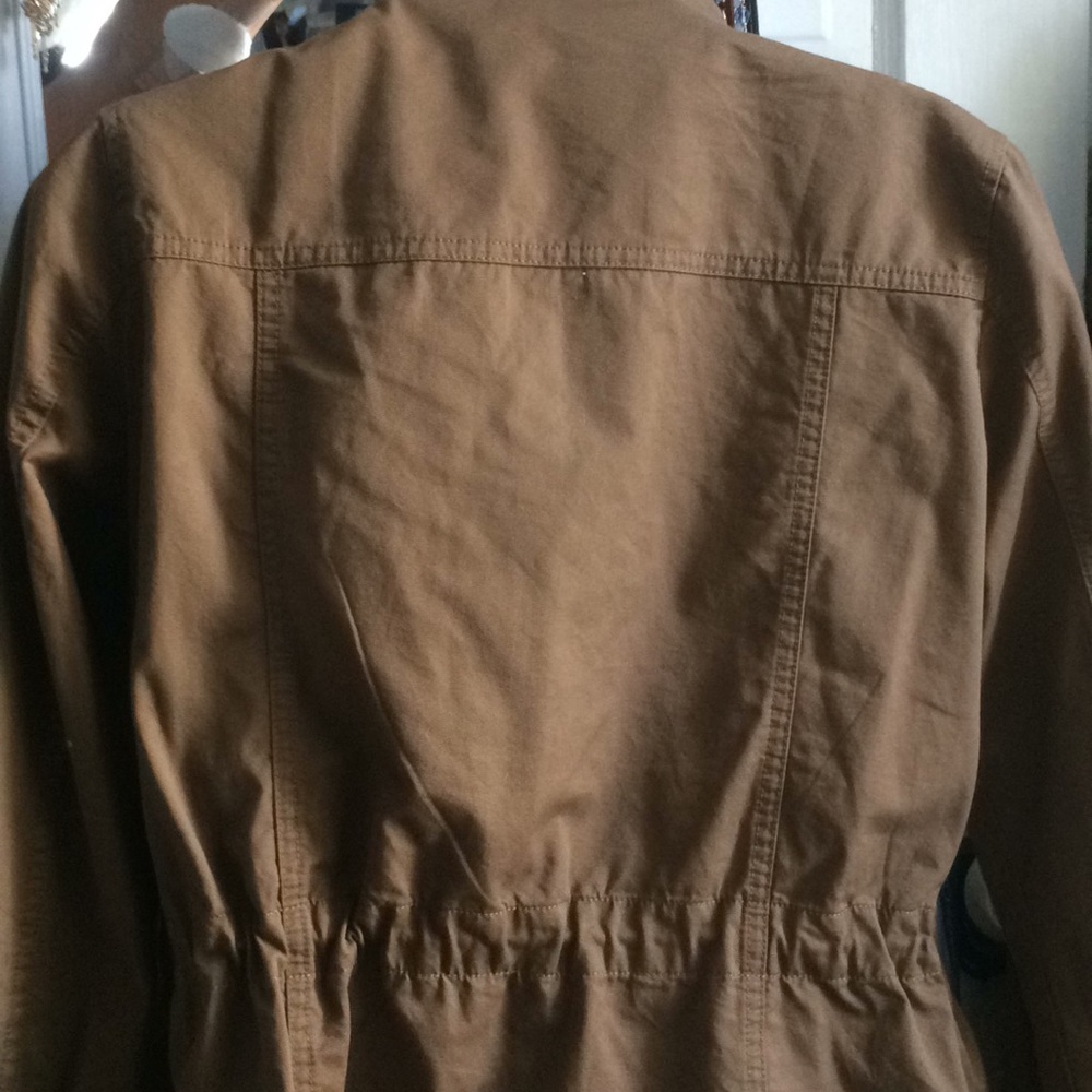 Brown coat - Picture 5 of 5